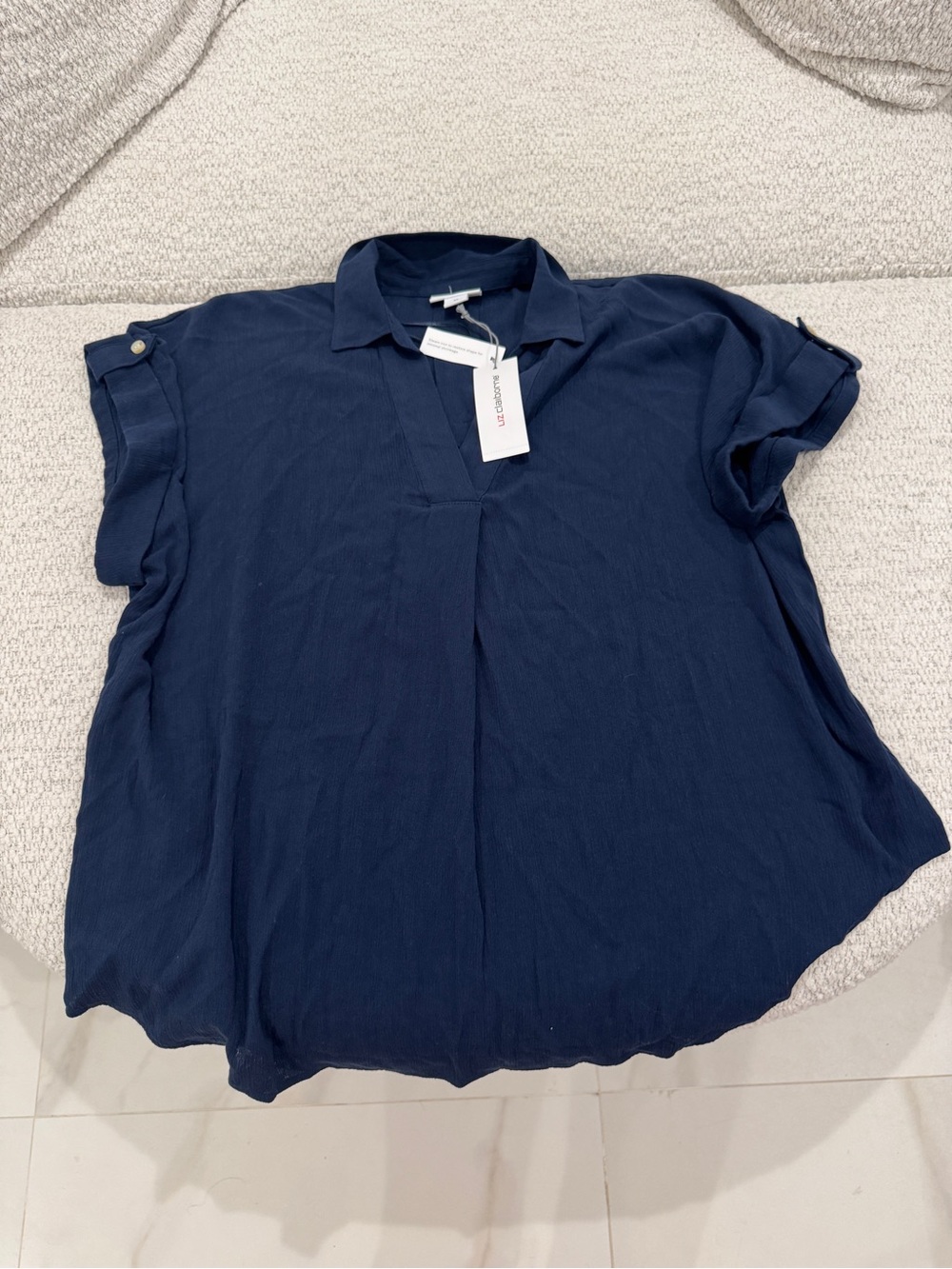 NWT Liz Claiborne Blue Lightweight Short Sleeve Top
